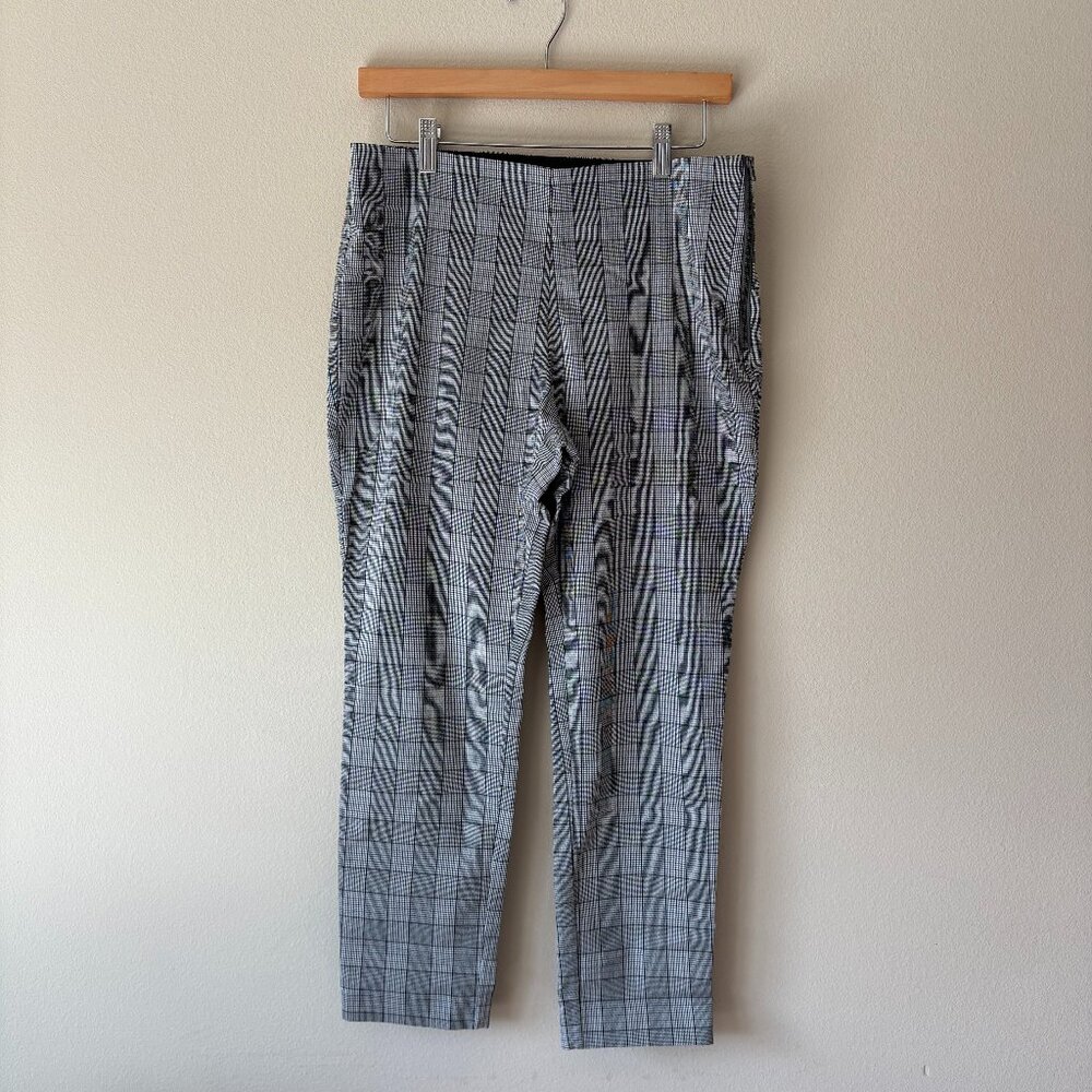 A New Day size small 8 grey black white Check Pants